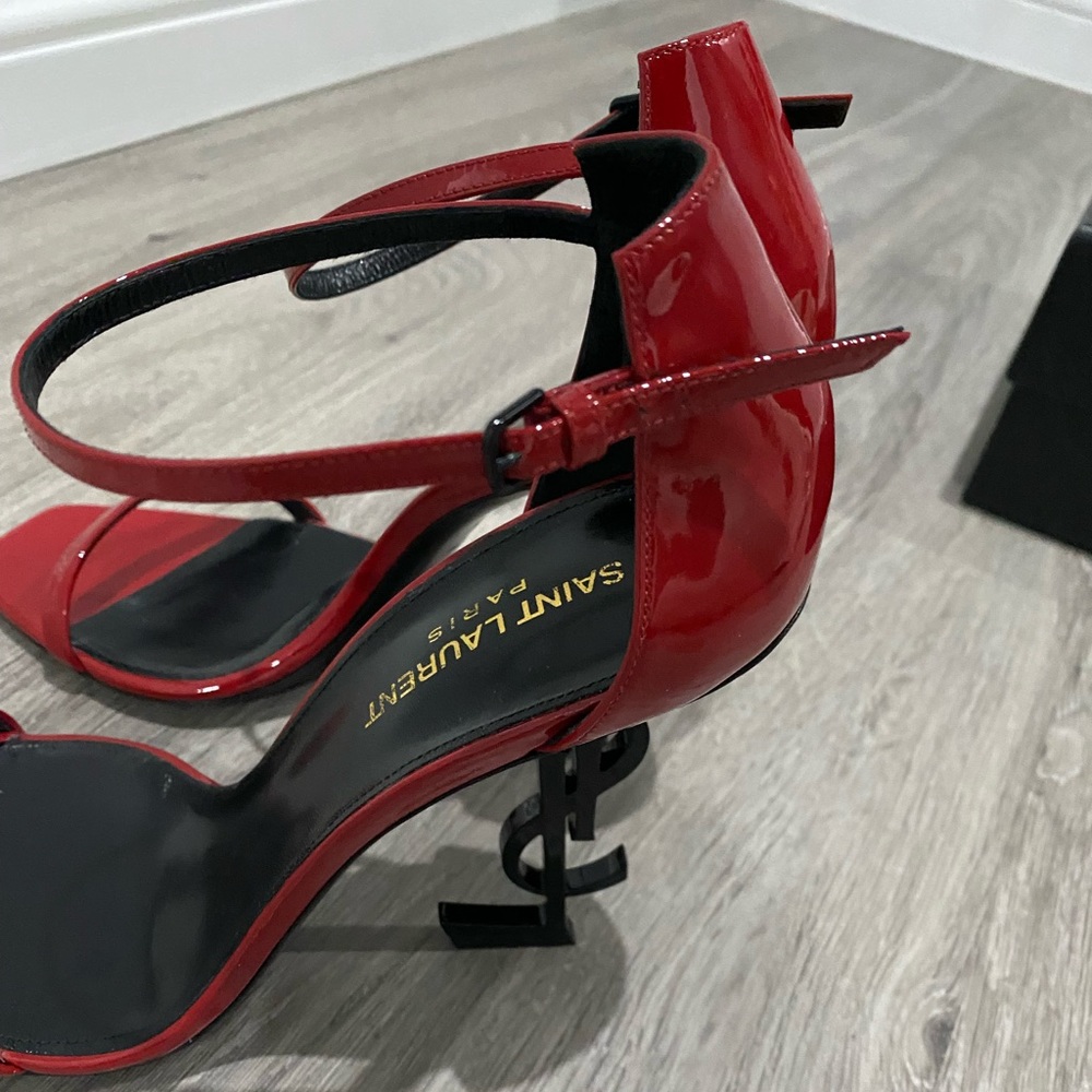 OPYUM SANDALS IN PATENT LEATHER WITH BLACK HEEL - Picture 5 of 10